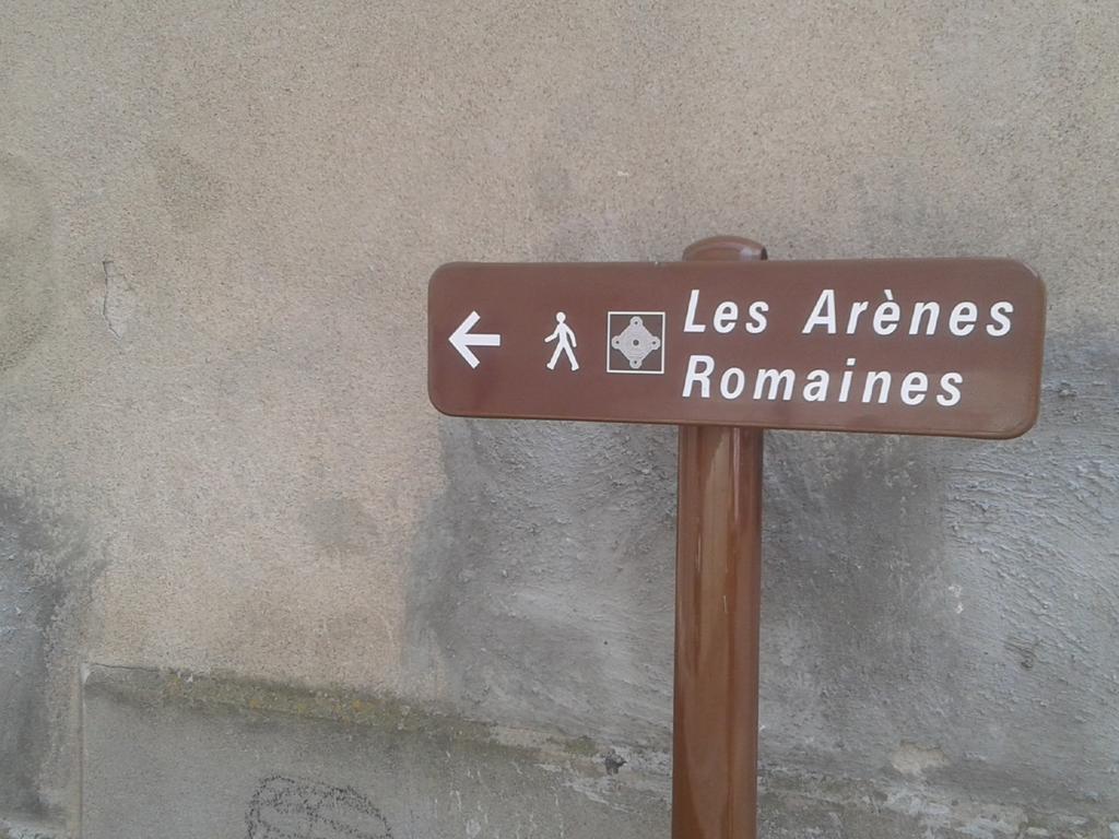 Venez Rever Beziers Centre Et Gare Il Y A Plus Cher Mais C Est Moins Bien Eksteriør billede